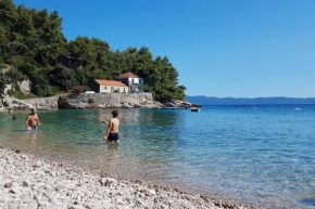 Secluded fisherman's cottage Cove Skozanje, Hvar - 4009